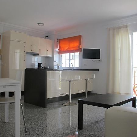 Apartamentos Jimmy 2 Нерха Екстериор снимка