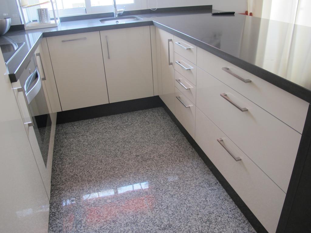 Apartamentos Jimmy 2 Нерха Екстериор снимка