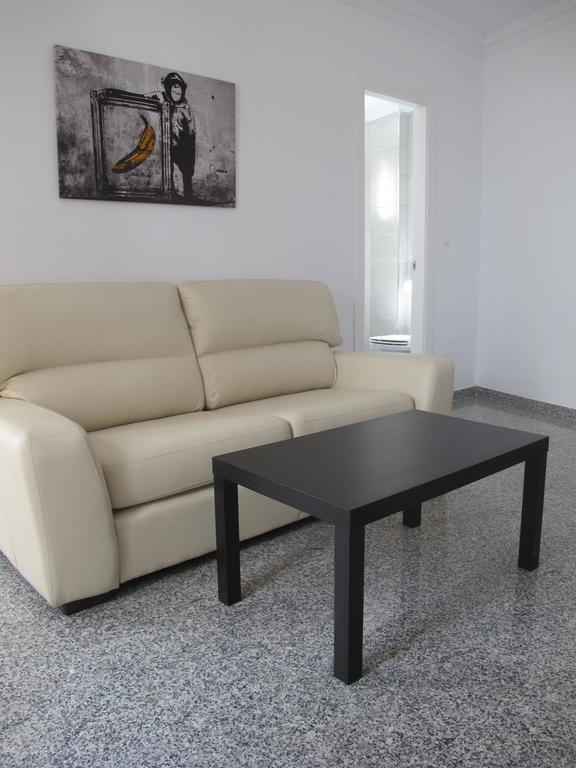 Apartamentos Jimmy 2 Нерха Екстериор снимка