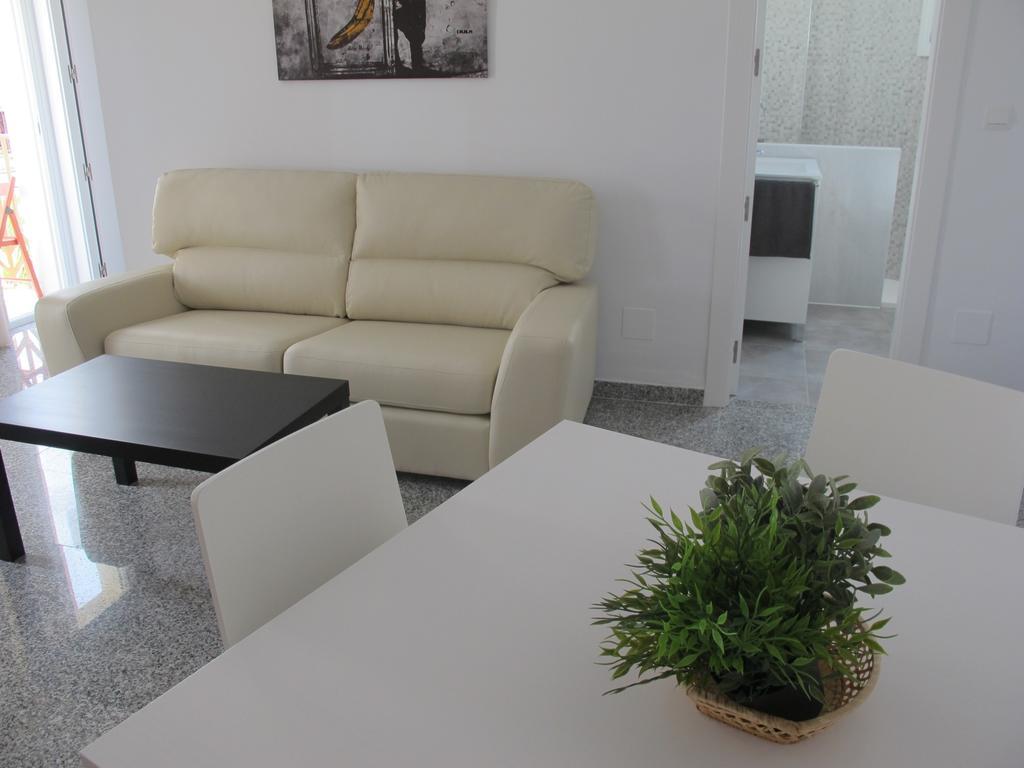 Apartamentos Jimmy 2 Нерха Екстериор снимка