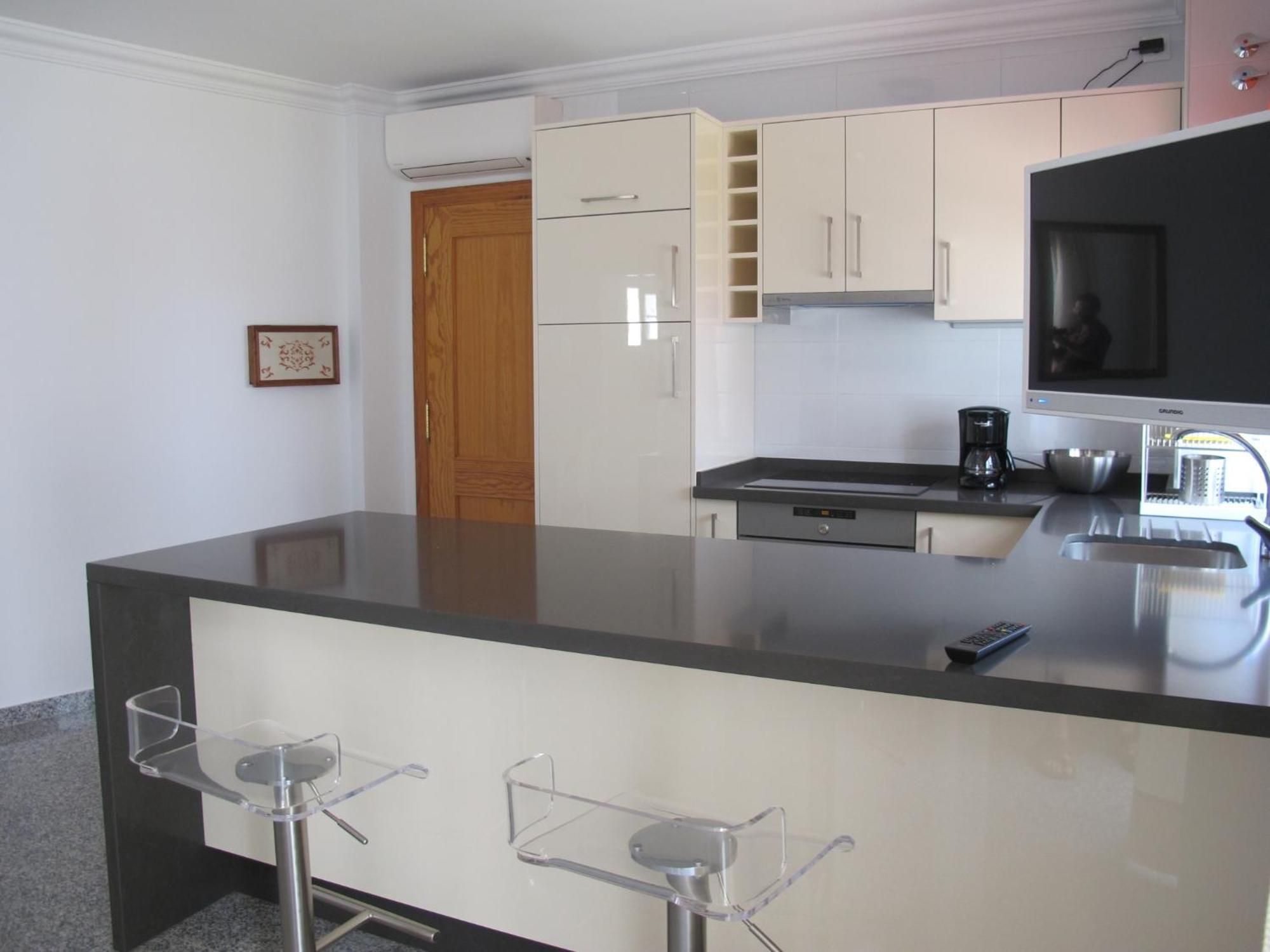 Apartamentos Jimmy 2 Нерха Екстериор снимка