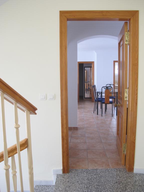 Apartamentos Jimmy 2 Нерха Екстериор снимка